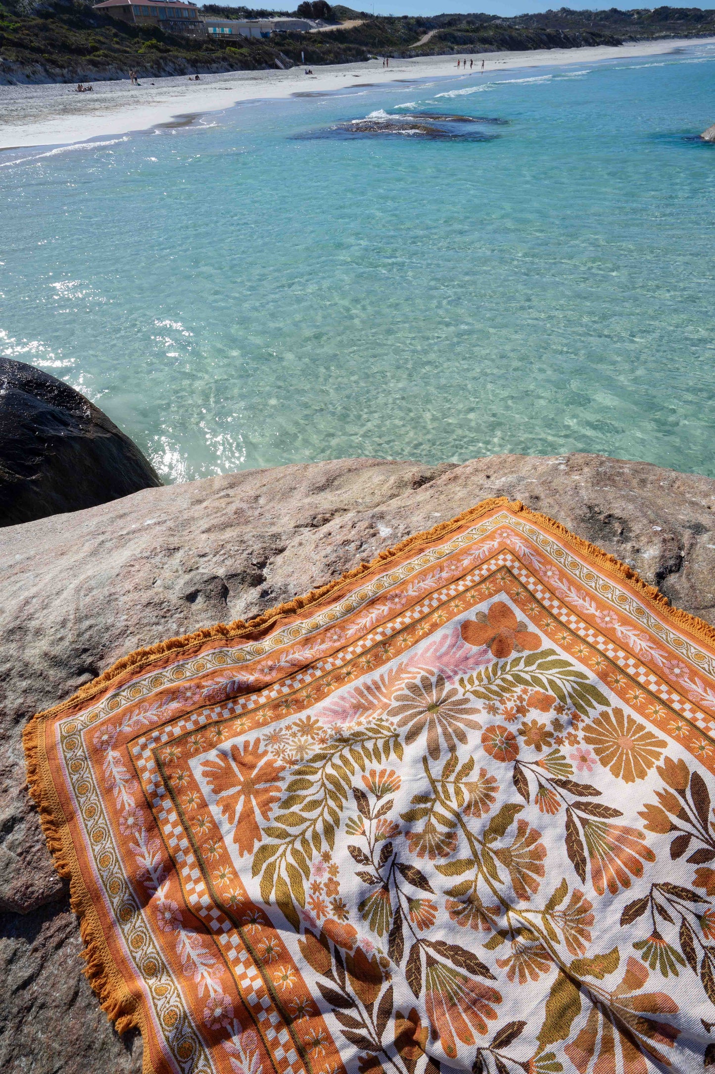 The Dahlia Rug