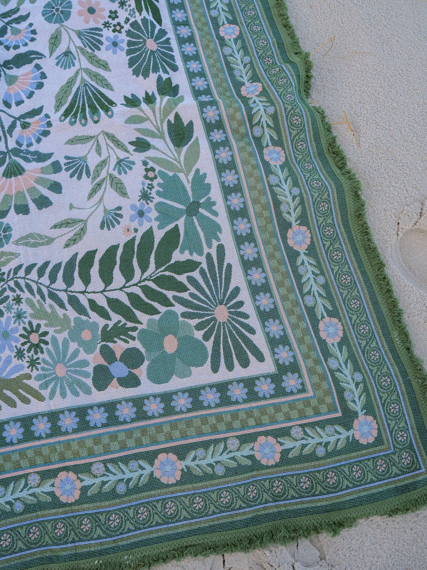 The Dahlia Green Rug