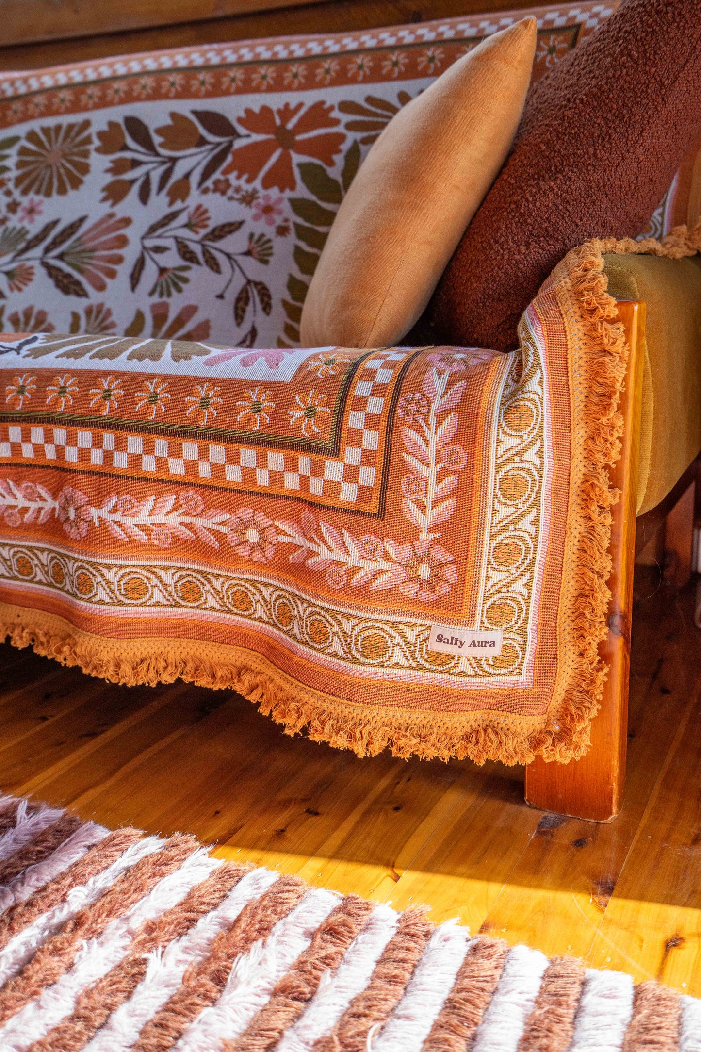 The Dahlia Rug