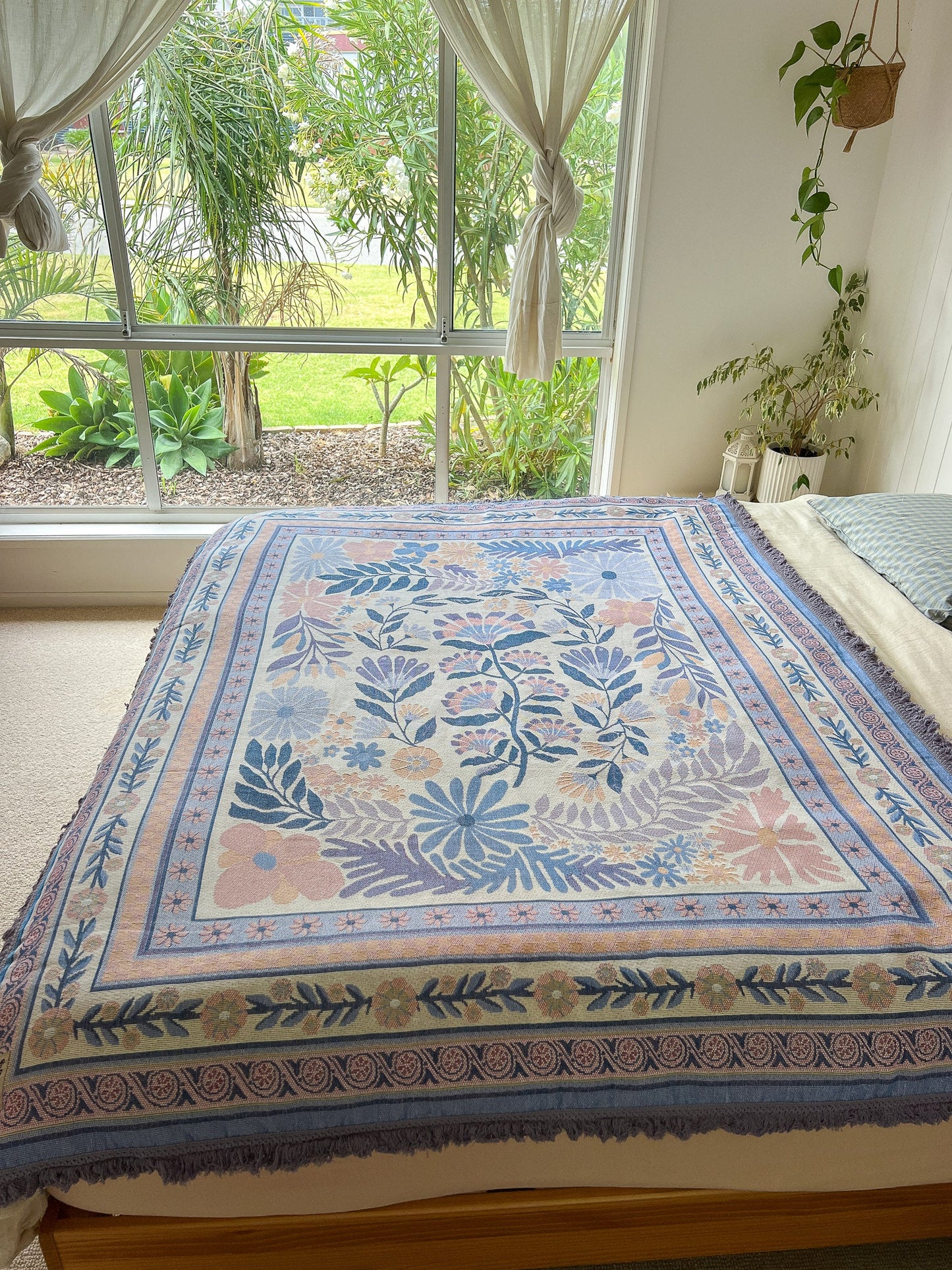 The Dahlia Purple Rug