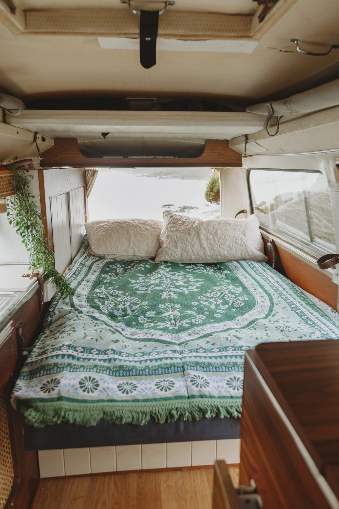The Mira Rug